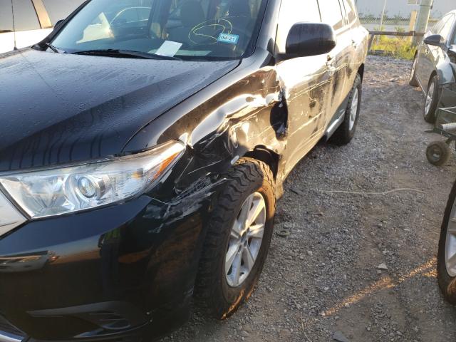 Photo 8 VIN: 5TDZK3EH6CS075515 - TOYOTA HIGHLANDER 