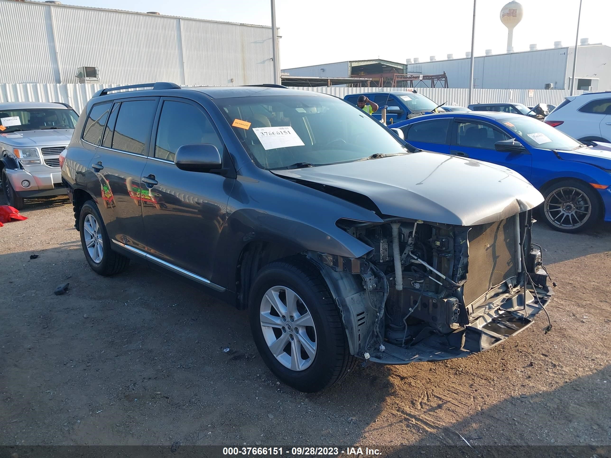 Photo 0 VIN: 5TDZK3EH6DS117344 - TOYOTA HIGHLANDER 