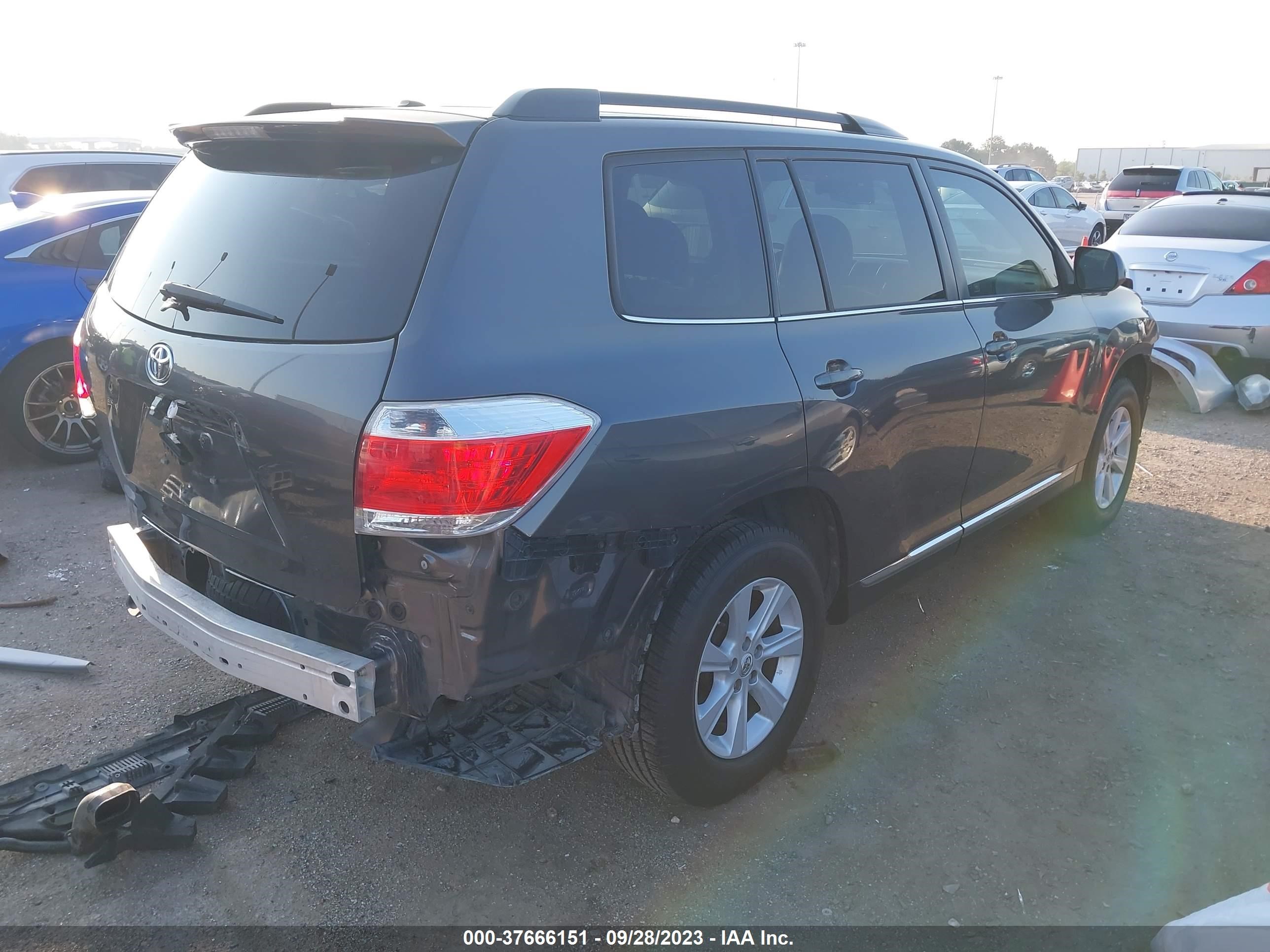 Photo 3 VIN: 5TDZK3EH6DS117344 - TOYOTA HIGHLANDER 