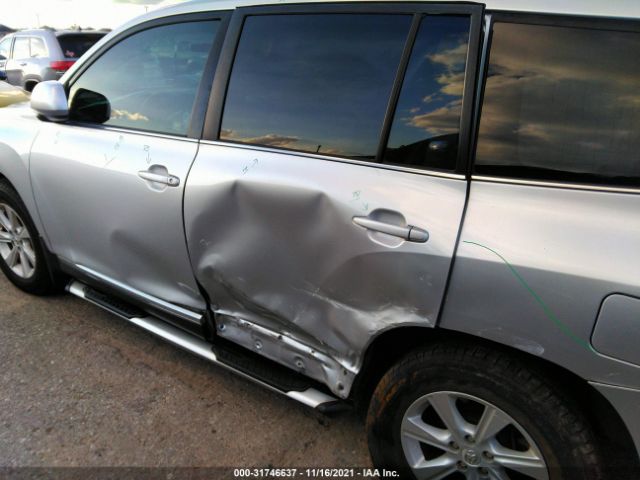 Photo 5 VIN: 5TDZK3EH7CS082098 - TOYOTA HIGHLANDER 