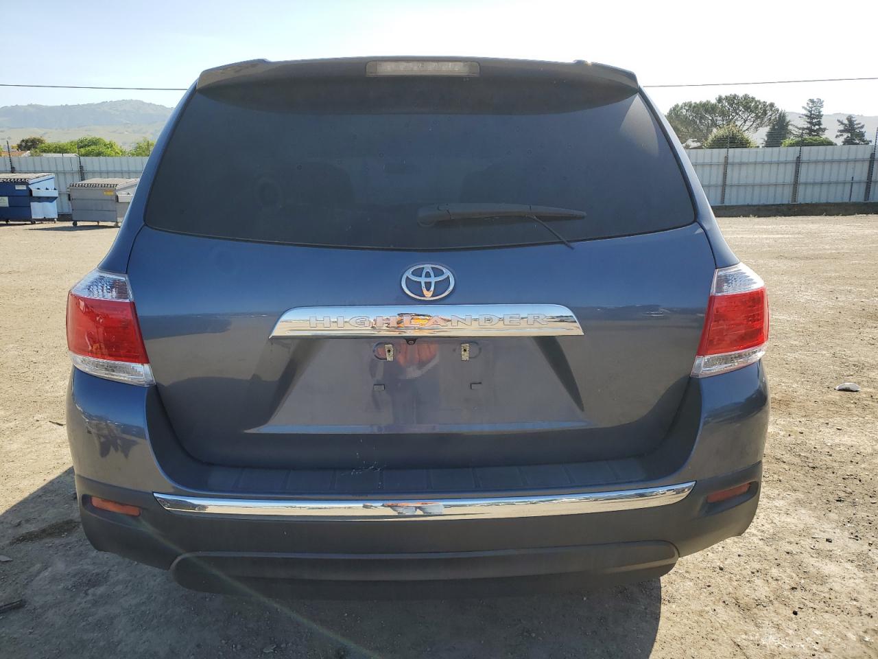 Photo 5 VIN: 5TDZK3EH7DS101833 - TOYOTA HIGHLANDER 