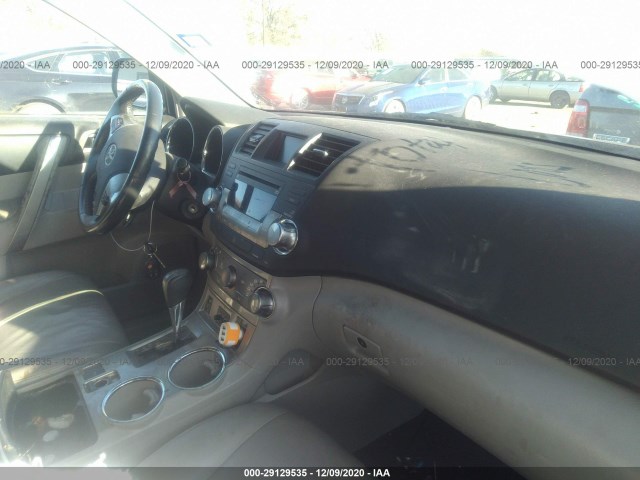 Photo 4 VIN: 5TDZK3EH8BS031207 - TOYOTA HIGHLANDER 