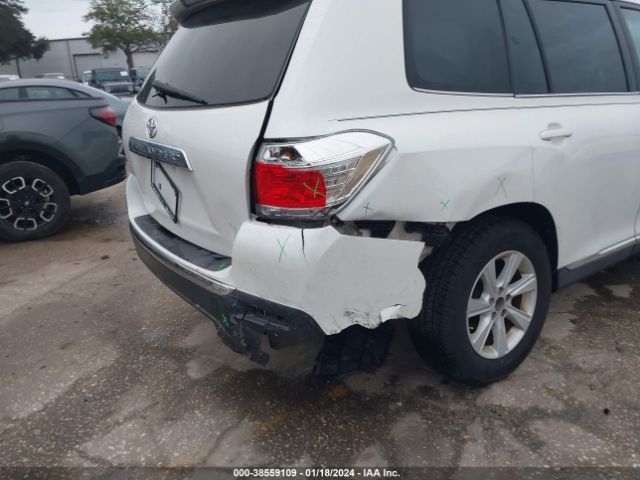 Photo 5 VIN: 5TDZK3EH8CS070591 - TOYOTA HIGHLANDER 