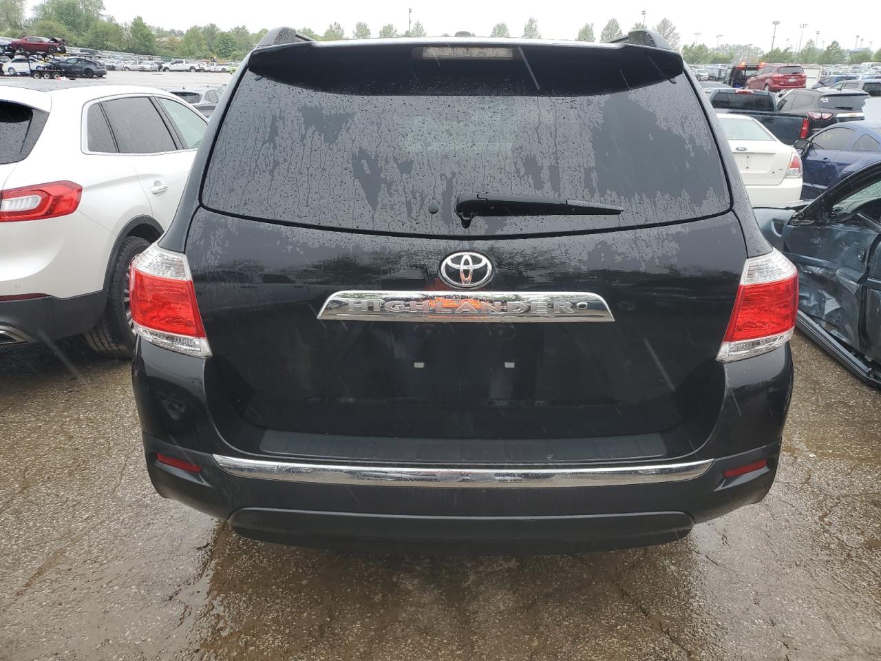 Photo 5 VIN: 5TDZK3EH9BS041096 - TOYOTA HIGHLANDER 