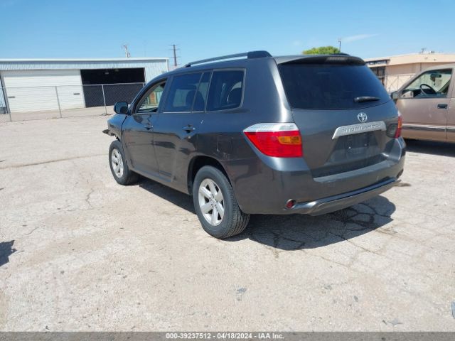 Photo 2 VIN: 5TDZK3EHXAS018831 - TOYOTA HIGHLANDER 