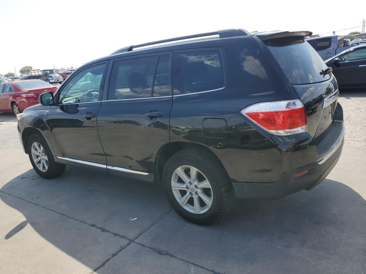 Photo 1 VIN: 5TDZK3EHXBS026140 - TOYOTA HIGHLANDER 