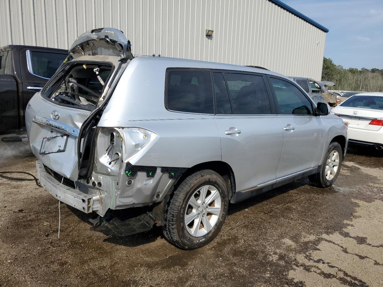 Photo 2 VIN: 5TDZK3EHXCS069555 - TOYOTA HIGHLANDER 