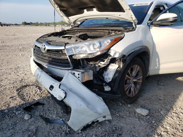 Photo 8 VIN: 5TDZKRFH2FS082466 - TOYOTA HIGHLANDER 