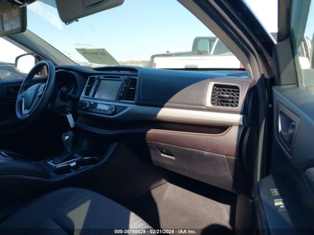 Photo 4 VIN: 5TDZKRFH3GS177409 - TOYOTA HIGHLANDER 