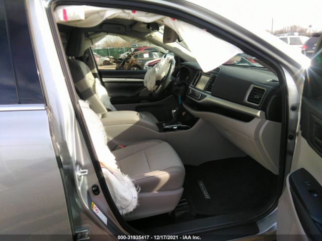 Photo 4 VIN: 5TDZKRFH4GS181193 - TOYOTA HIGHLANDER 