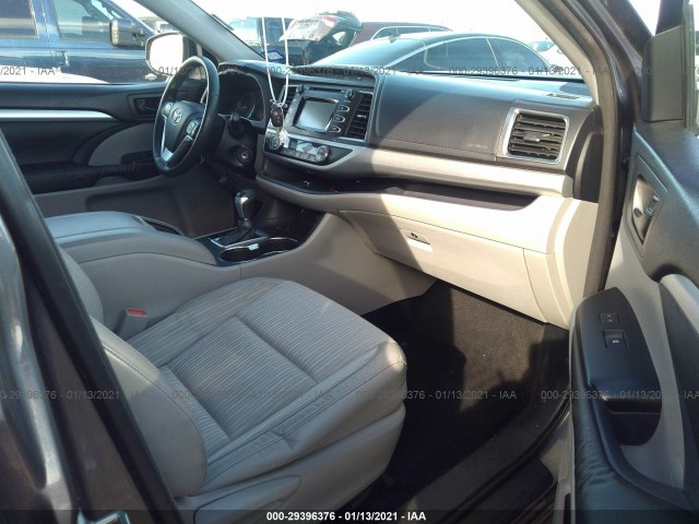 Photo 4 VIN: 5TDZKRFH6FS067131 - TOYOTA HIGHLANDER 