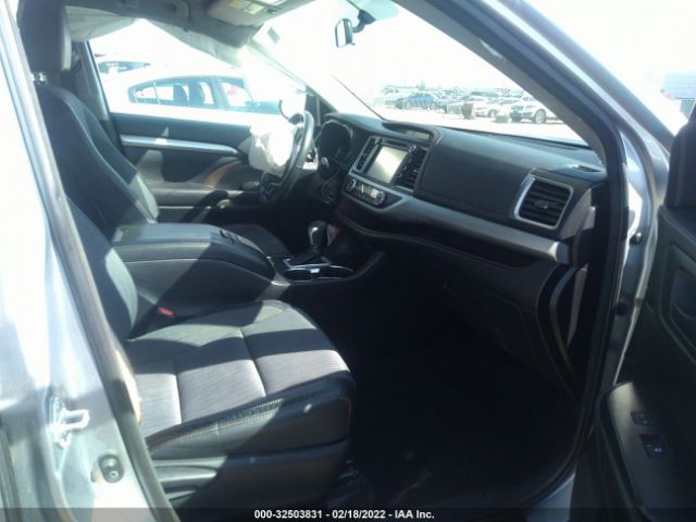 Photo 4 VIN: 5TDZKRFH6GS187108 - TOYOTA HIGHLANDER 