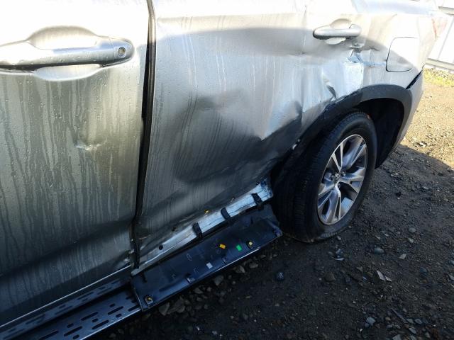 Photo 8 VIN: 5TDZKRFH8FS059046 - TOYOTA HIGHLANDER 