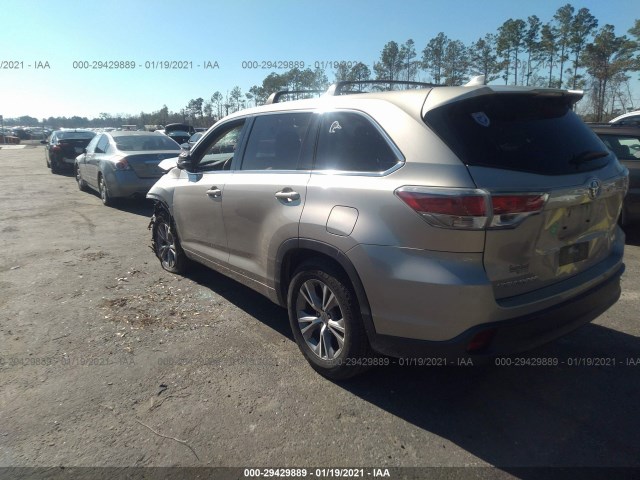 Photo 2 VIN: 5TDZKRFH9FS056348 - TOYOTA HIGHLANDER 