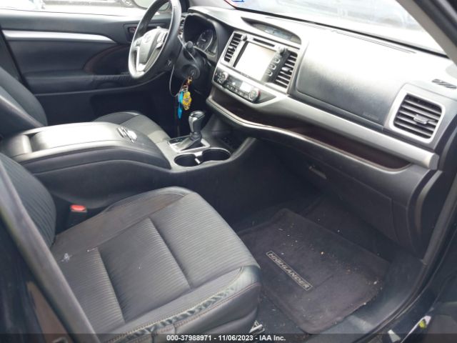 Photo 4 VIN: 5TDZKRFHXGS147940 - TOYOTA HIGHLANDER 