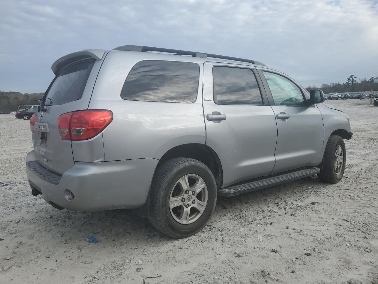 Photo 2 VIN: 5TDZM5G10CS004039 - TOYOTA SEQUOIA 