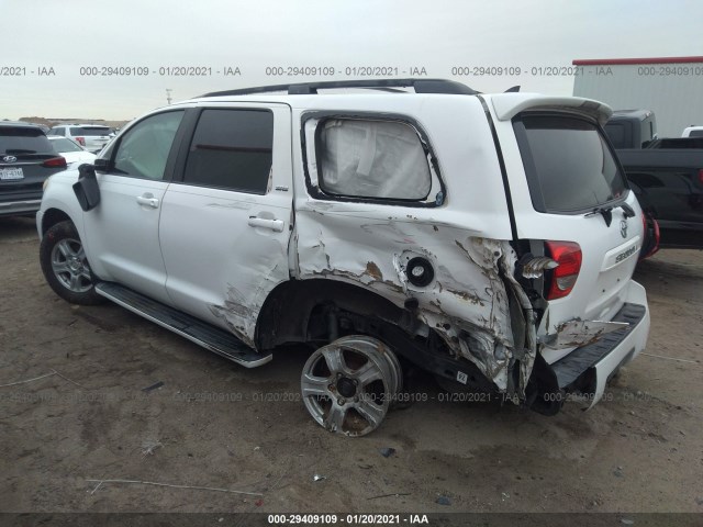 Photo 2 VIN: 5TDZM5G11AS002345 - TOYOTA SEQUOIA 