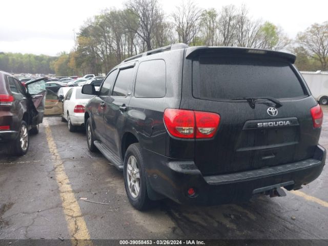 Photo 2 VIN: 5TDZM5G17CS003650 - TOYOTA SEQUOIA 