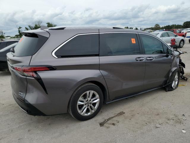 Photo 2 VIN: 5TDZRKEC1NS085320 - TOYOTA SIENNA LIM 