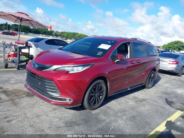 Photo 1 VIN: 5TDZRKEC1PS169561 - TOYOTA SIENNA 