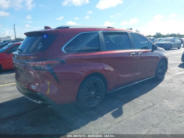 Photo 3 VIN: 5TDZRKEC1PS169561 - TOYOTA SIENNA 