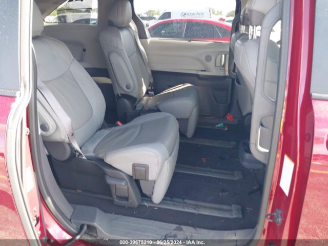 Photo 7 VIN: 5TDZRKEC1PS169561 - TOYOTA SIENNA 