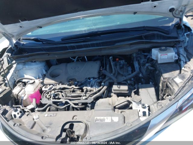 Photo 9 VIN: 5TDZRKEC5MS003166 - TOYOTA SIENNA 