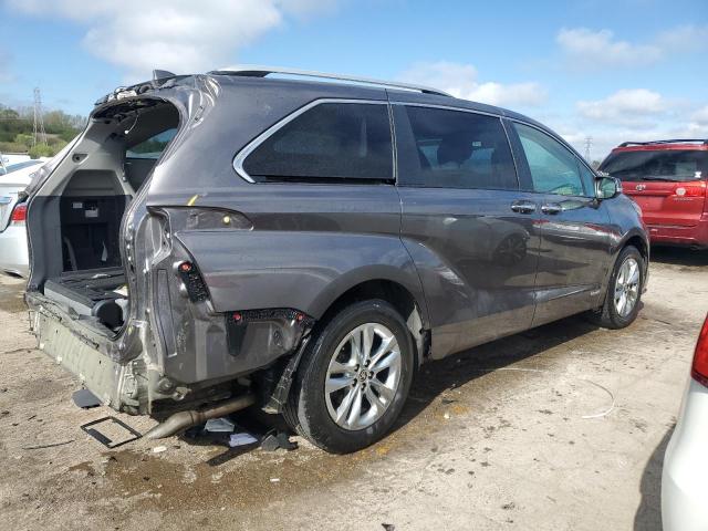 Photo 2 VIN: 5TDZRKEC6MS011373 - TOYOTA SIENNA 