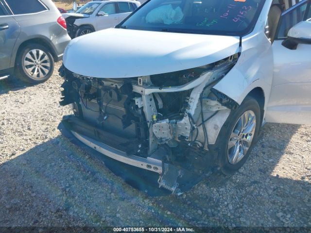 Photo 5 VIN: 5TDZRKEC6NS104153 - TOYOTA SIENNA 