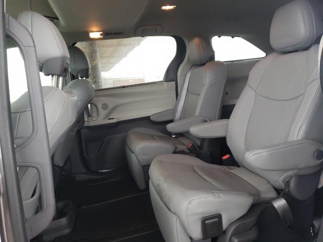 Photo 10 VIN: 5TDZRKEC7NS120524 - TOYOTA SIENNA 