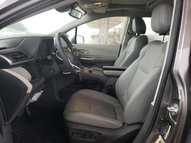 Photo 6 VIN: 5TDZRKEC7NS120524 - TOYOTA SIENNA 