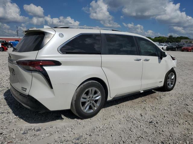 Photo 2 VIN: 5TDZRKEC8MS027445 - TOYOTA SIENNA 