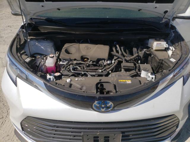 Photo 6 VIN: 5TDZRKEC8NS112822 - TOYOTA SIENNA LIM 