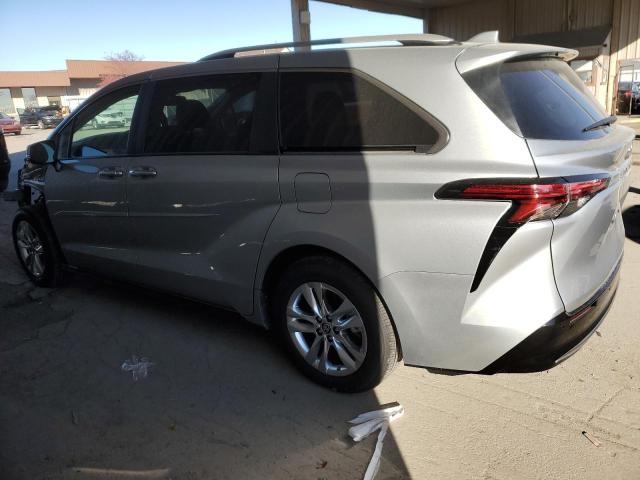 Photo 1 VIN: 5TDZRKECXPS161233 - TOYOTA SIENNA 