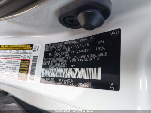 Photo 8 VIN: 5TDZSKFC3NS064665 - TOYOTA SIENNA 