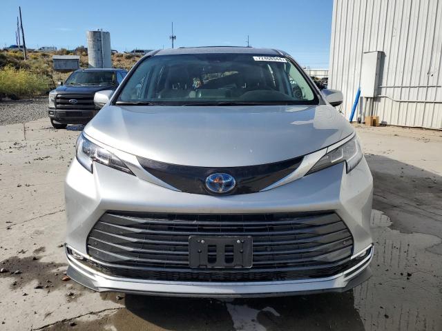 Photo 4 VIN: 5TDZSKFC9RS119268 - TOYOTA SIENNA LIM 