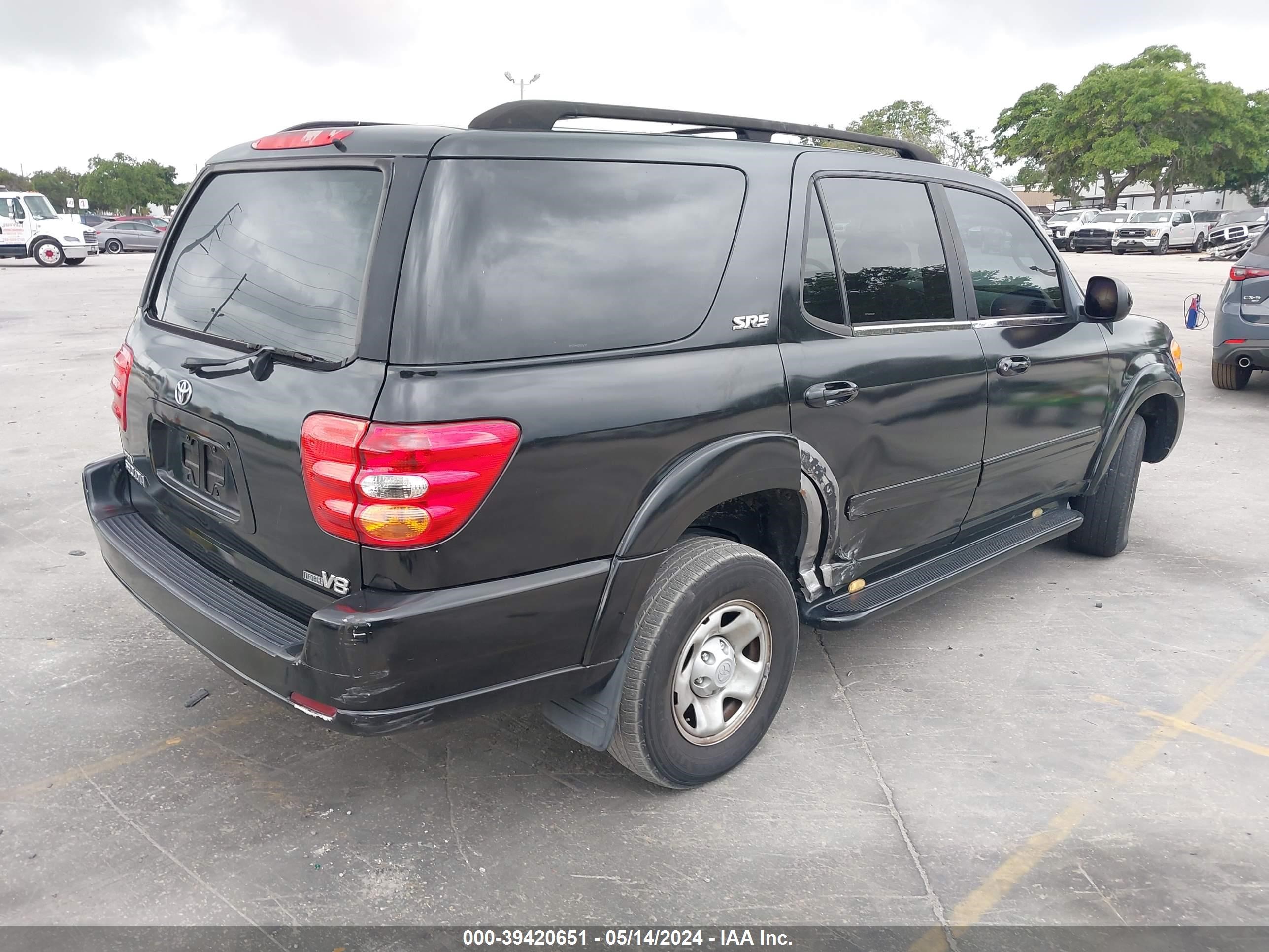 Photo 3 VIN: 5TDZT34A02S071797 - TOYOTA SEQUOIA 