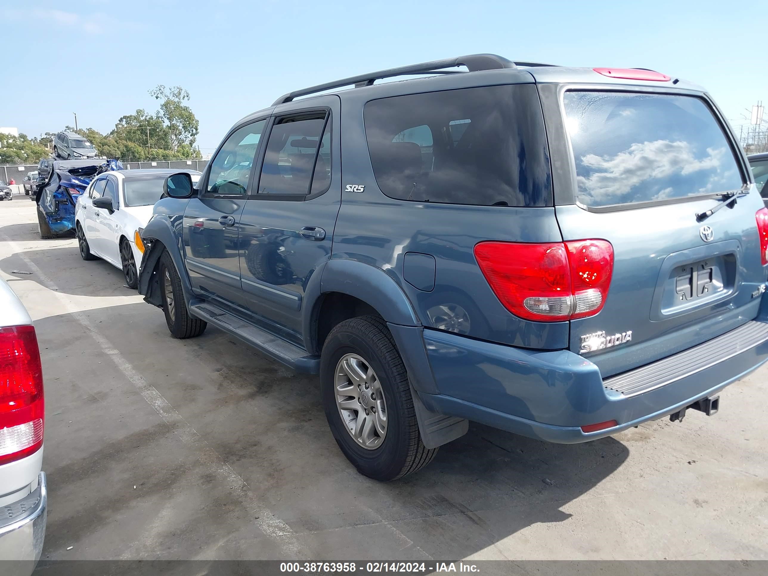 Photo 2 VIN: 5TDZT34A06S267065 - TOYOTA SEQUOIA 