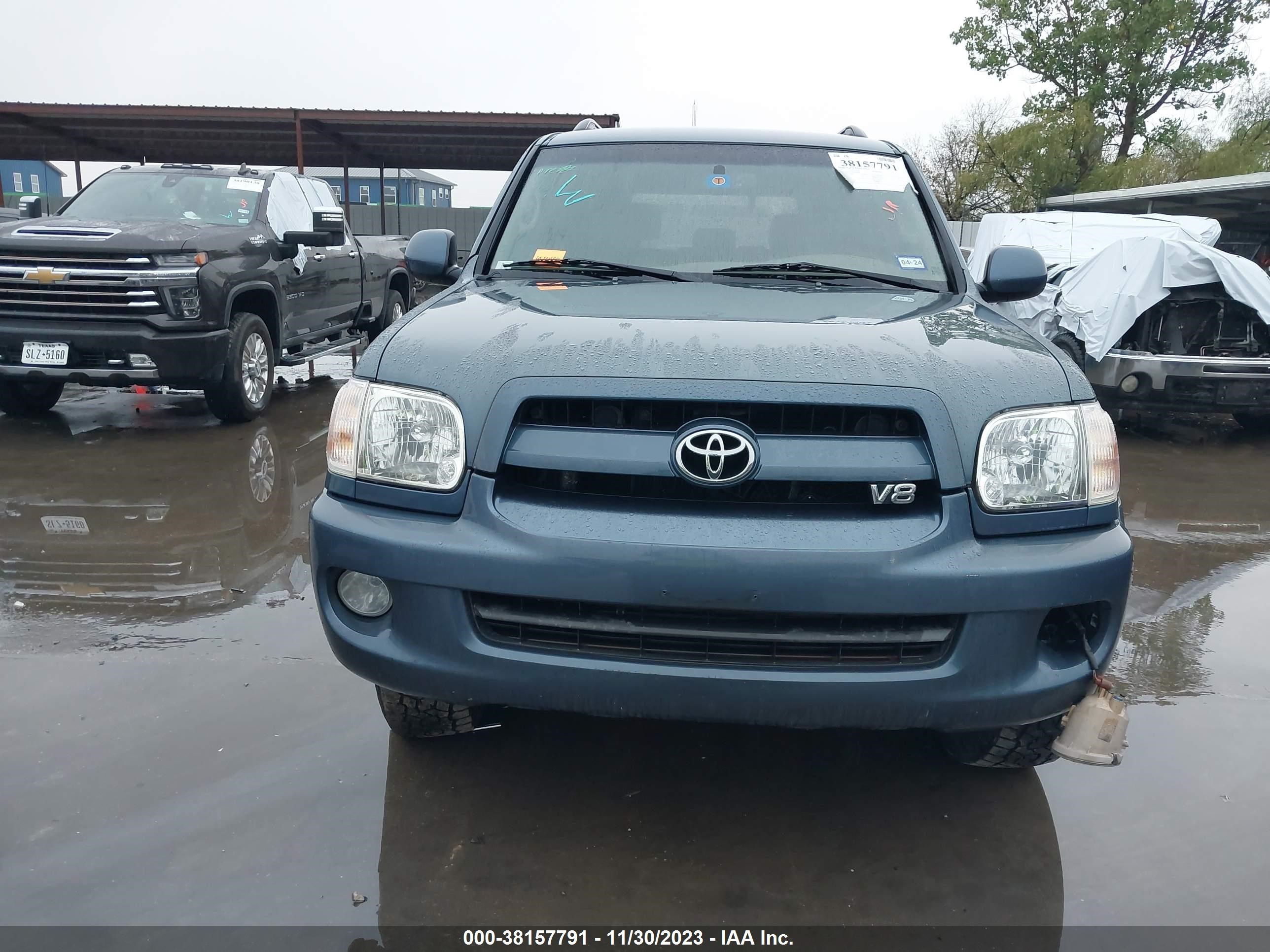 Photo 11 VIN: 5TDZT34A07S284904 - TOYOTA SEQUOIA 