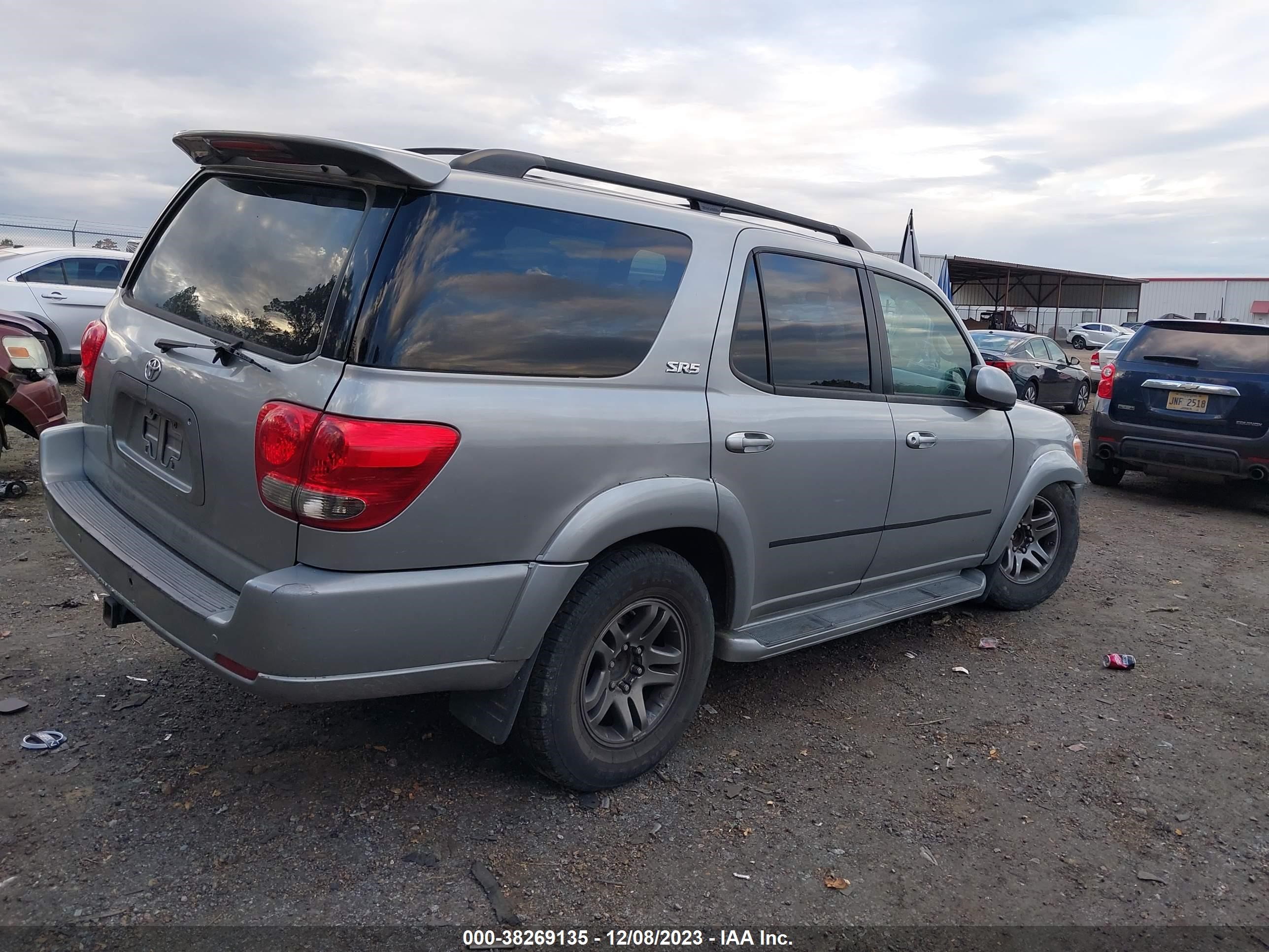 Photo 3 VIN: 5TDZT34A17S299525 - TOYOTA SEQUOIA 