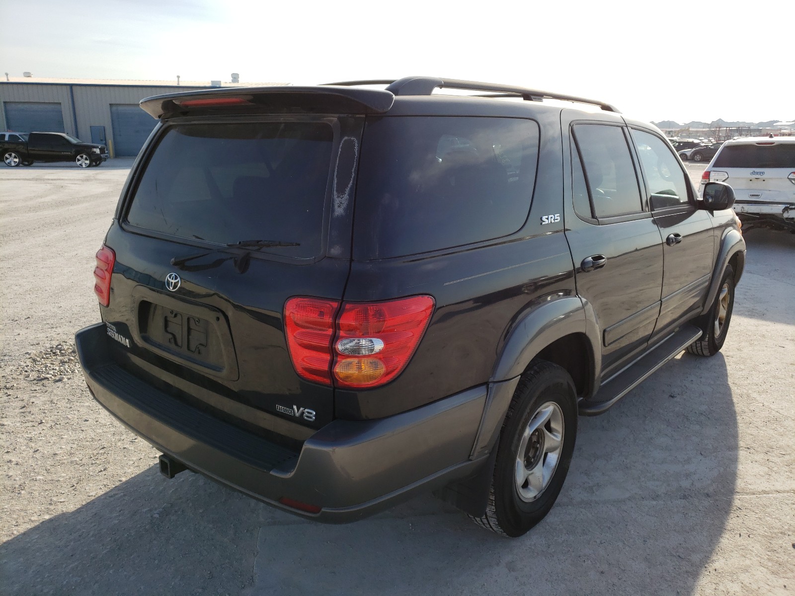 Photo 3 VIN: 5TDZT34A24S214610 - TOYOTA SEQUOIA SR 