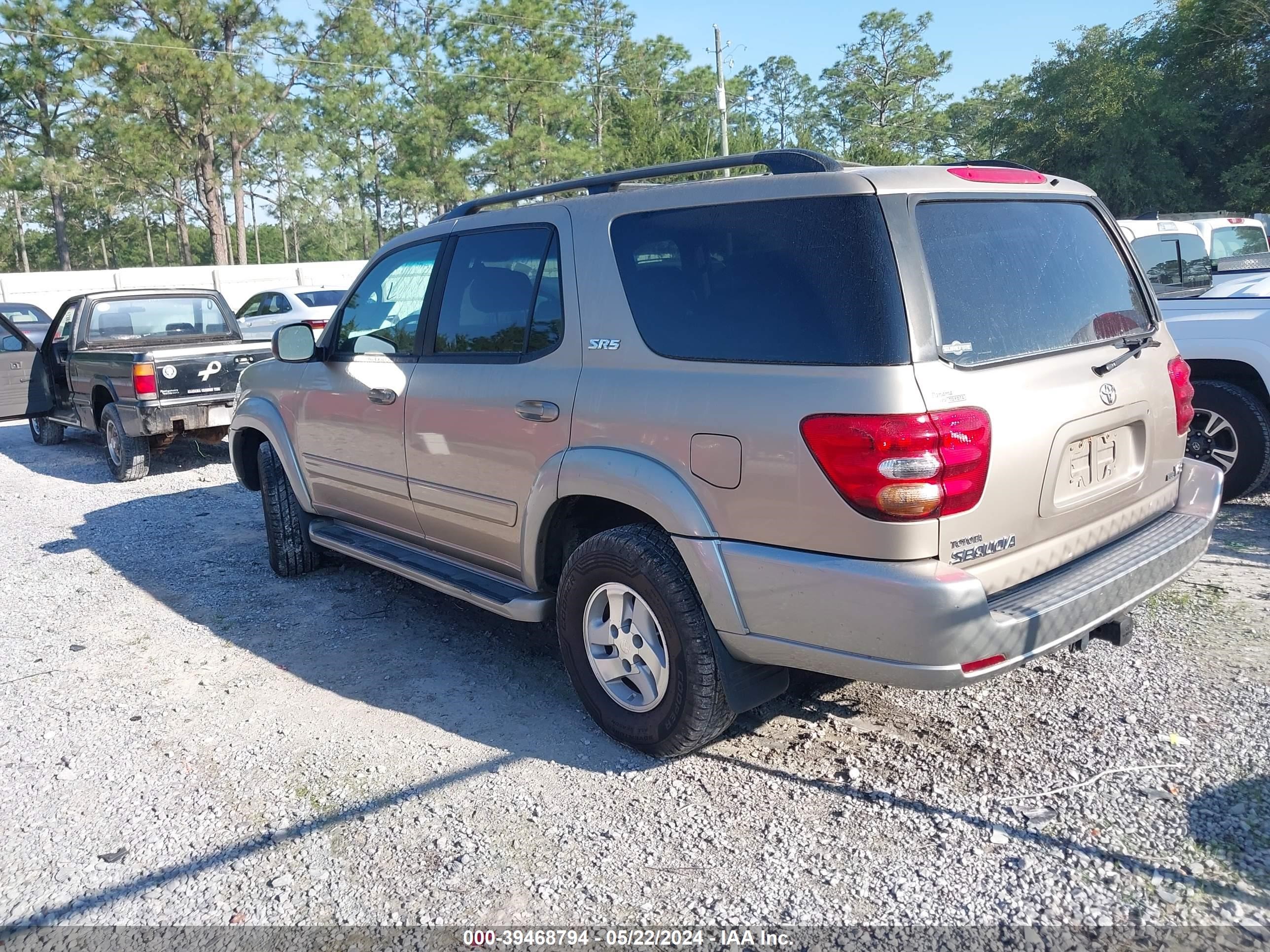 Photo 2 VIN: 5TDZT34A34S208895 - TOYOTA SEQUOIA 