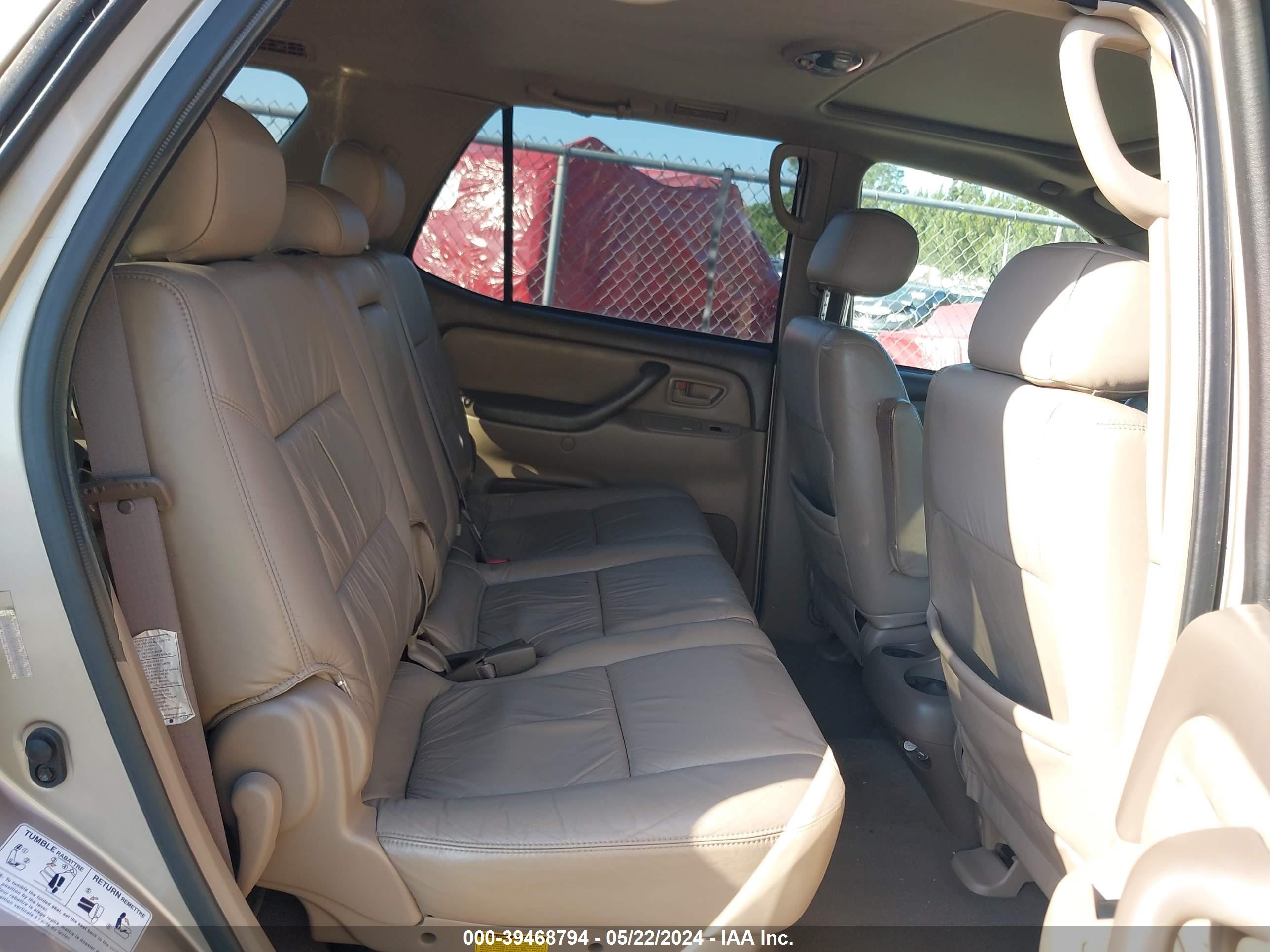 Photo 7 VIN: 5TDZT34A34S208895 - TOYOTA SEQUOIA 