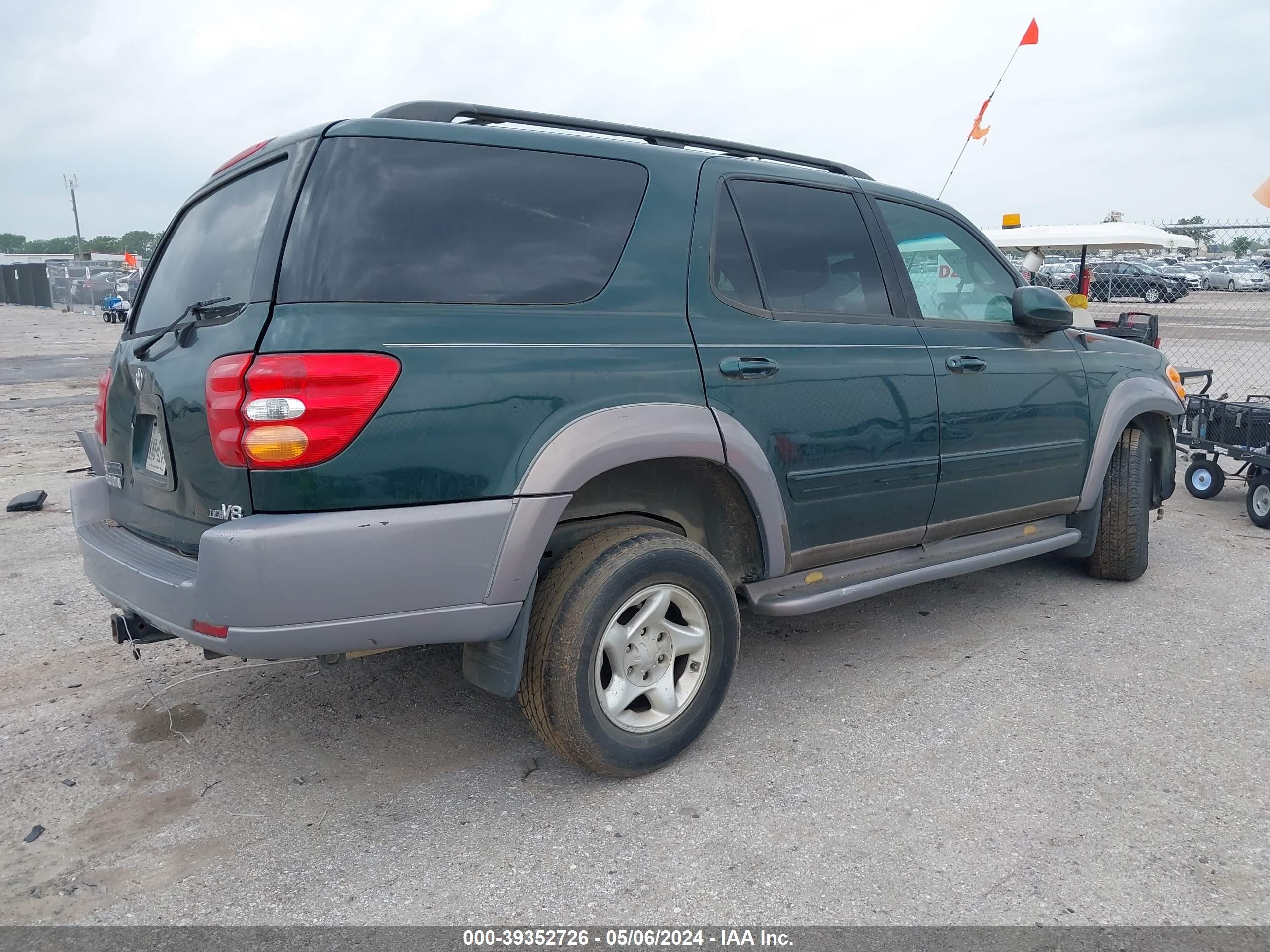 Photo 3 VIN: 5TDZT34A42S095746 - TOYOTA SEQUOIA 