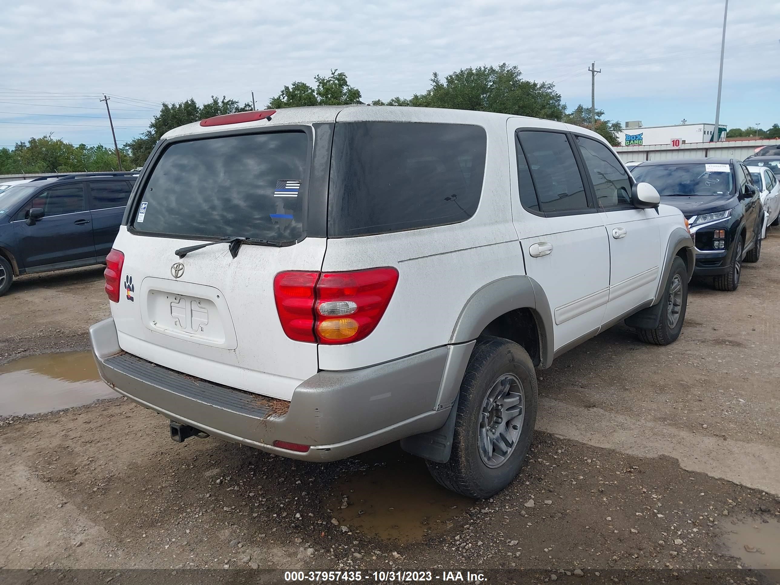 Photo 3 VIN: 5TDZT34A43S143005 - TOYOTA SEQUOIA 