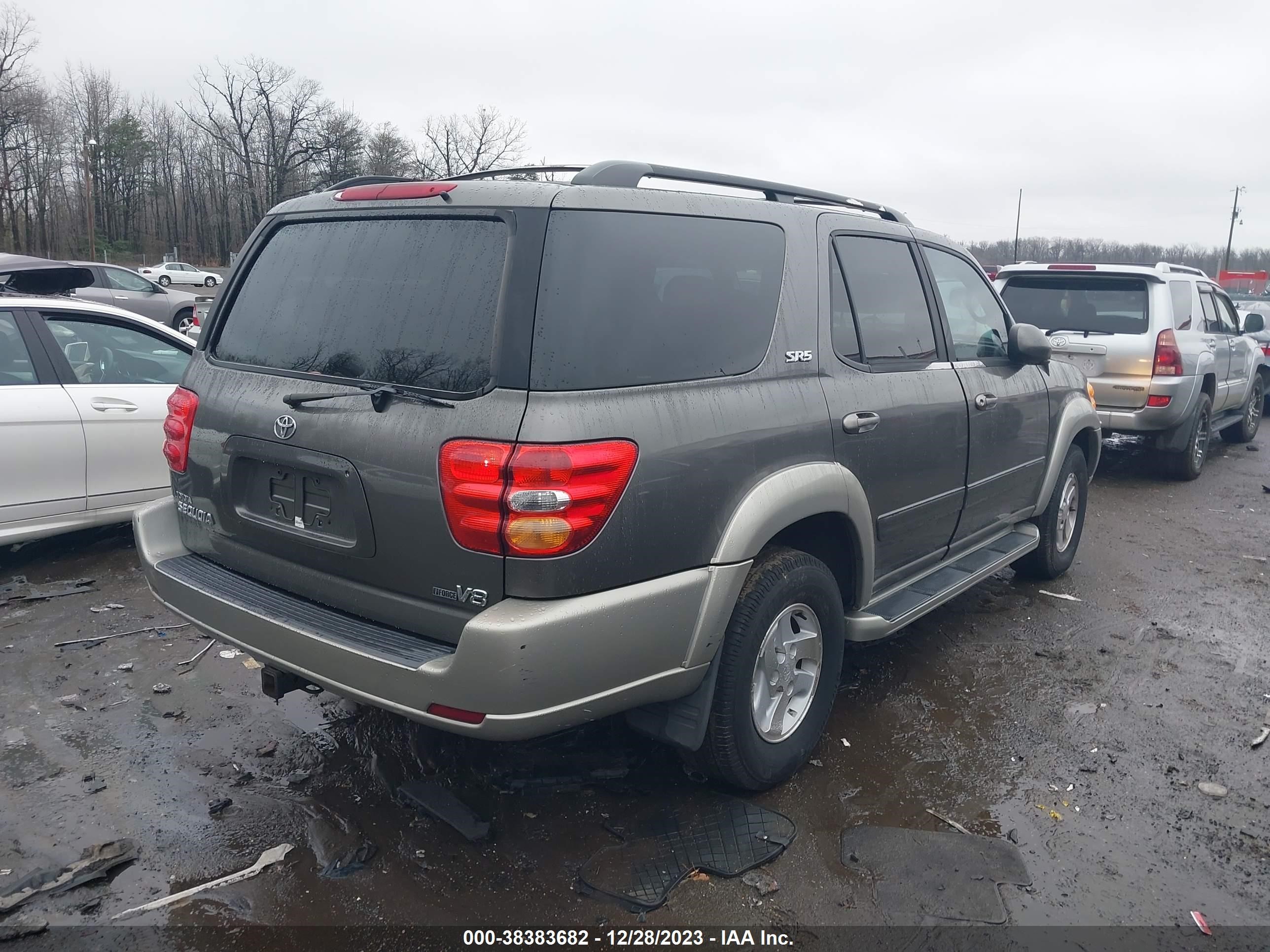 Photo 3 VIN: 5TDZT34A43S157812 - TOYOTA SEQUOIA 