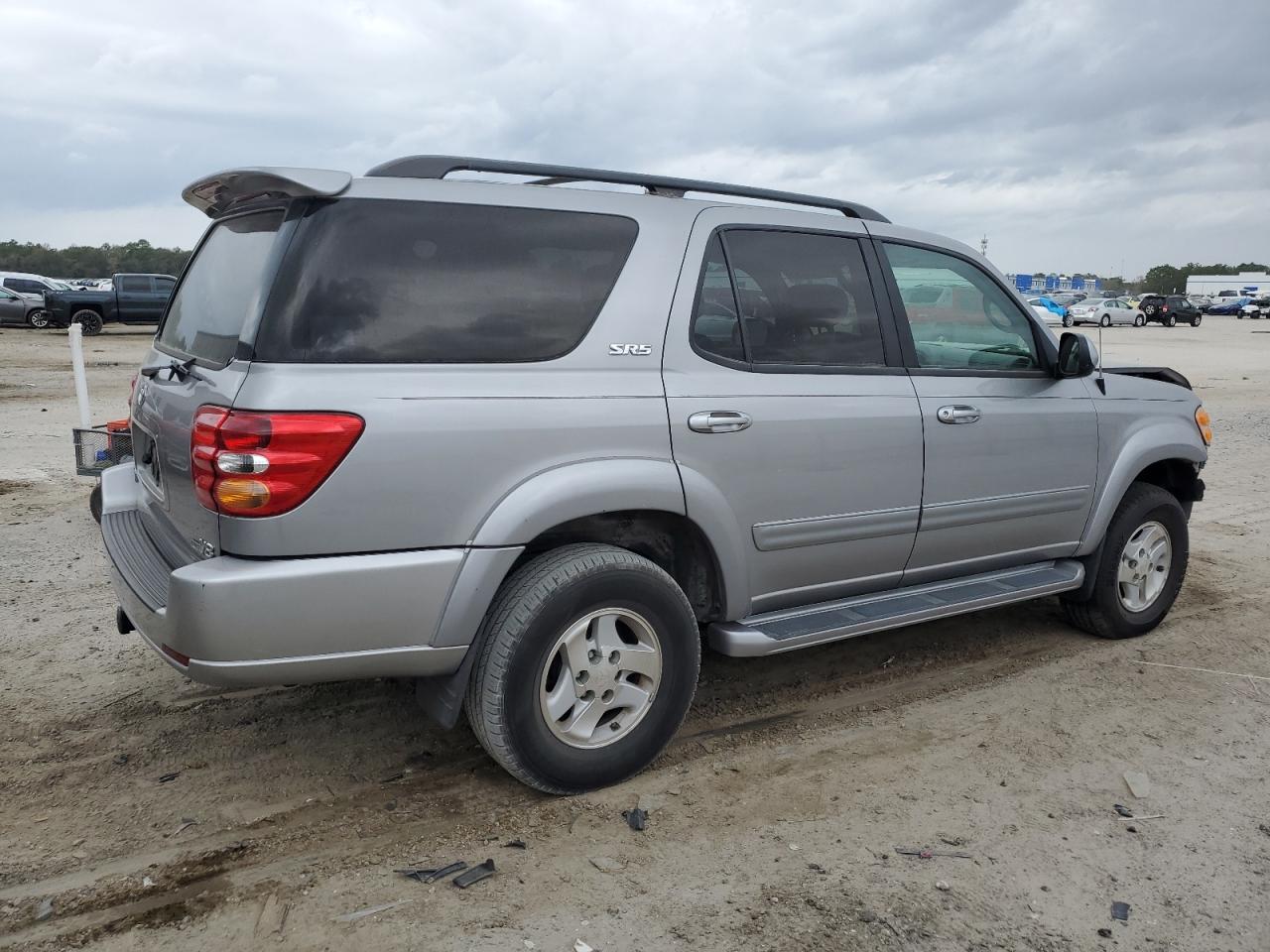 Photo 2 VIN: 5TDZT34A53S180452 - TOYOTA SEQUOIA 