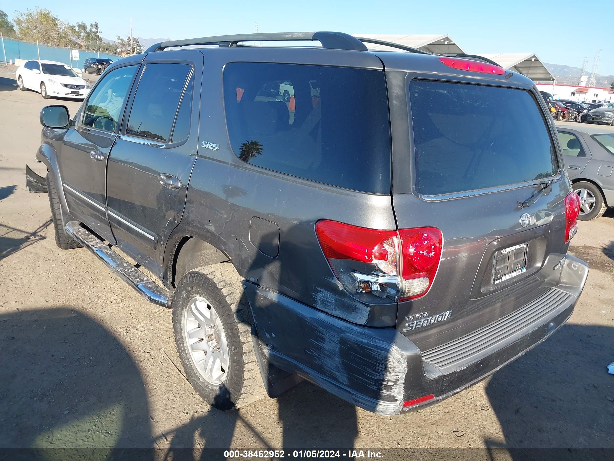 Photo 2 VIN: 5TDZT34A55S247845 - TOYOTA SEQUOIA 