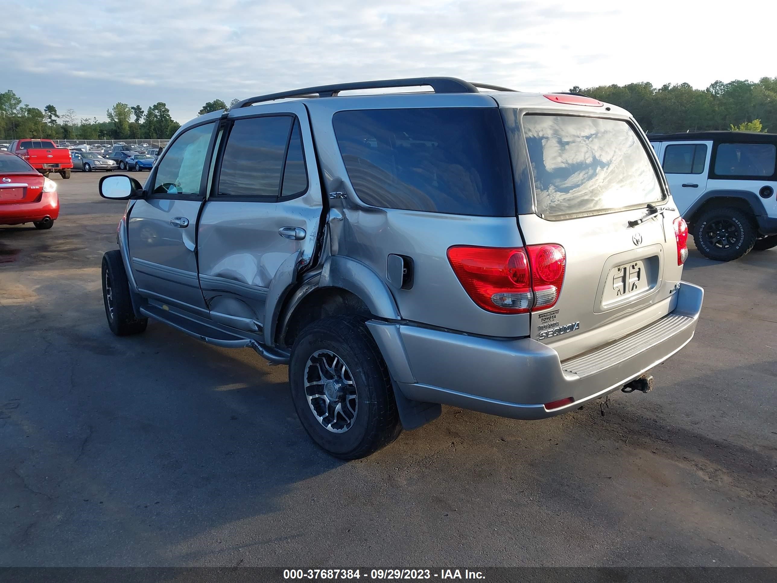 Photo 2 VIN: 5TDZT34A57S294697 - TOYOTA SEQUOIA 