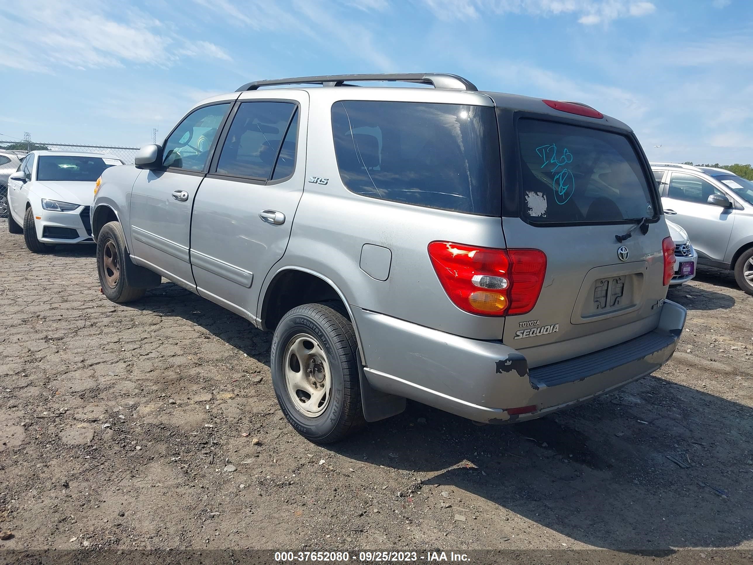 Photo 2 VIN: 5TDZT34A63S162199 - TOYOTA SEQUOIA 